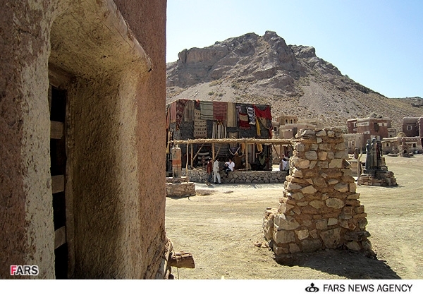 ناگفته های بازدید رهبر انقلاب از پشت صحنه فیلم «محمد»(ص)