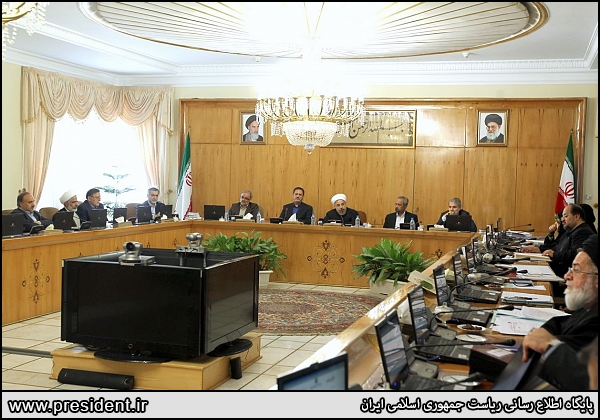 نظر دولت درباره قیمت بنزین چه خواهد بود؟