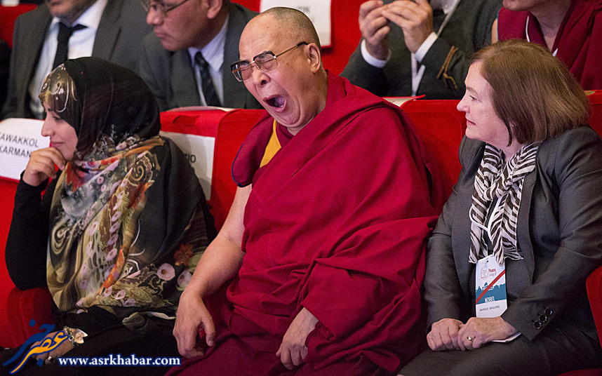 وقتی دالایی لاما، خوابش می آید (عکس)