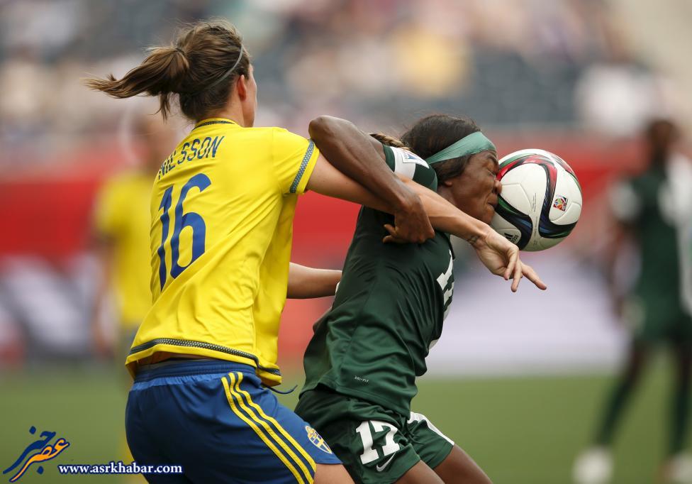 عکس جالب از سانحه ورزشی در فوتبال زنان