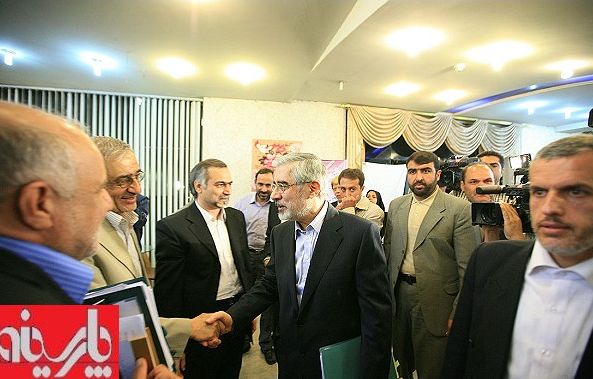 حسین فریدون در پشت صحنه مناظره احمدی نژاد-موسوی(+عكس)