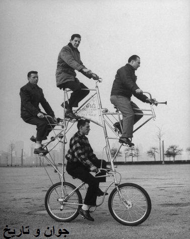 عکس: دوچرخه چهار نفره
