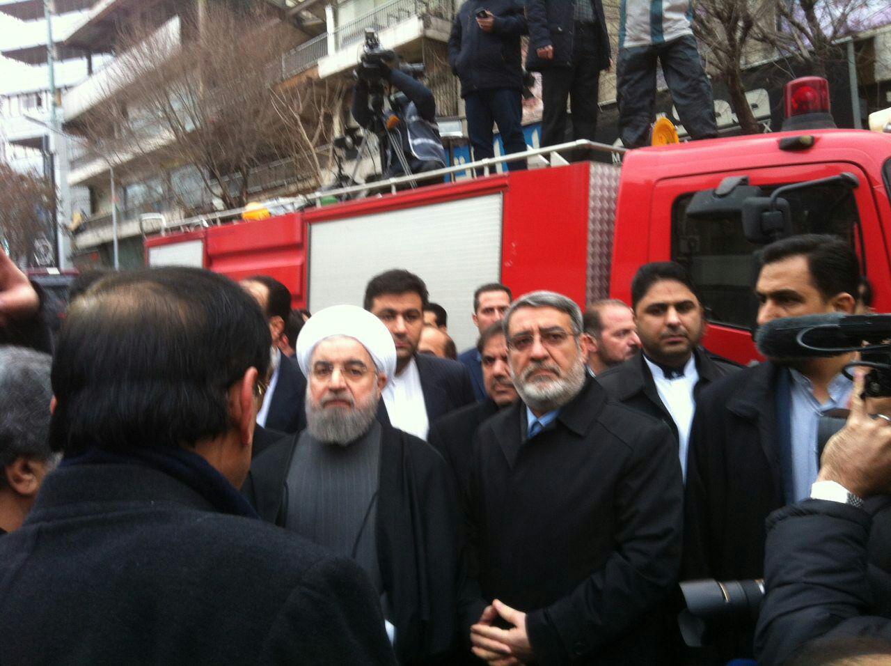 روحانی از ساختمان فروریخته پلاسکو بازدید کرد +عکس