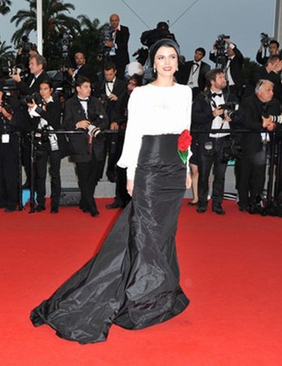 رتبه لباس لیلا حاتمی در جشنواره کن +عکس