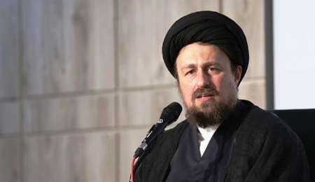 شاید بتوان مهم ترین امتیاز امام را اعتماد به خدا و فهم مردم معرفی کرد شاید بتوان مهم ترین امتیاز امام را اعتماد به خدا و فهم مردم معرفی کرد