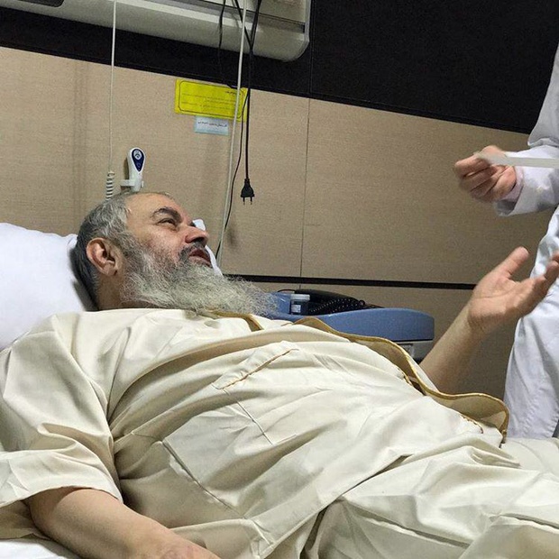 آیت الله سید محمد موسوی بجنوردی در بیمارستان بستری شد
