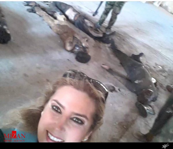 سلفی مجری مشهور زن با اجساد داعشی‌ها (عکس)