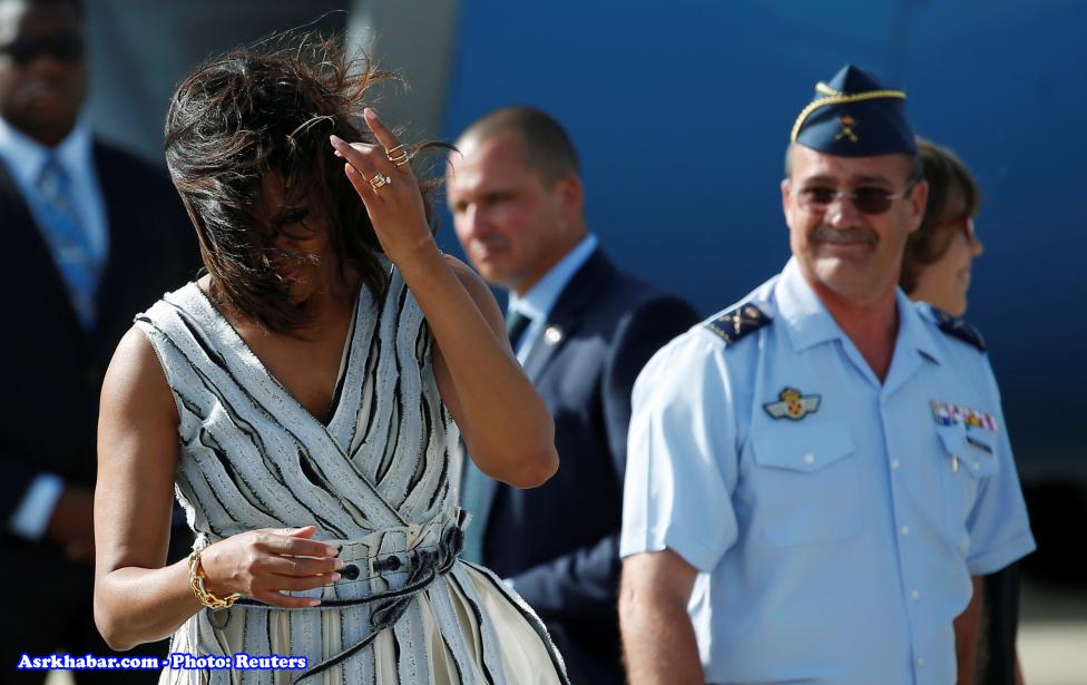باد همسر اوباما را برد (عکس)