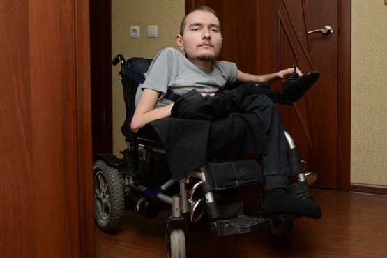 مردی که سرش روی بدن فرد دیگری قرار خواهد گرفت! (عکس) مردی که سرش روی بدن فرد دیگری قرار خواهد گرفت! (عکس)