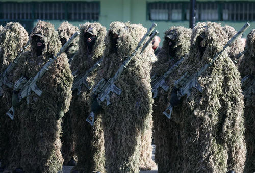 رزمایش ضد تروریستی سربازان ارتش اندونزی در استان آچه