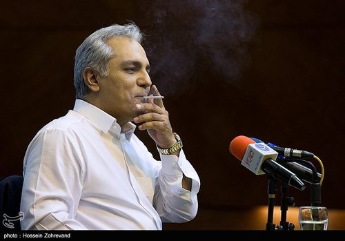 سیگار کشیدن مهران مدیری در نشست خبری (تصاویز)
