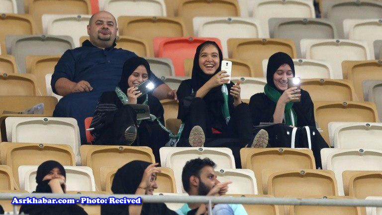 روز تاریخی برای زنان عربستان؛ زنان اینگونه به ورزشگاه‌ها می روند (+عکس)