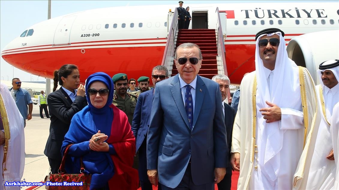 استقبال گرم امیر قطر از اردوغان (+عکس)