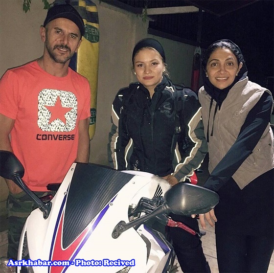 امین حیایی و همسرش در پیست موتورسواری! (+‌عکس)