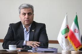 ۸۰ درصد کارتن های میوه وارداتی است ۸۰ درصد کارتن های میوه وارداتی است