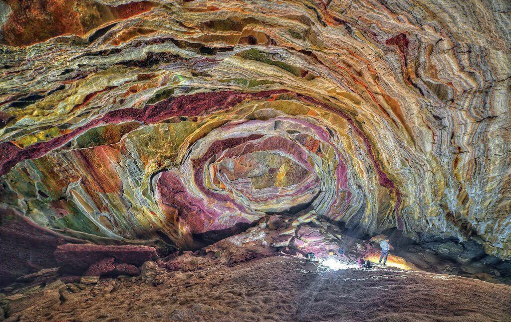 زیباترین غار نمکی که تا به حال دیده اید (+عکس)