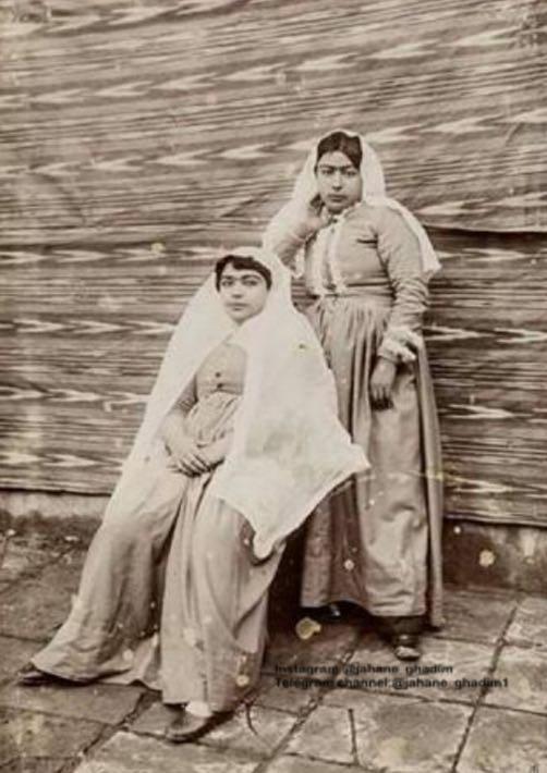 تصویری از دختران مظفرالدین شاه قاجار