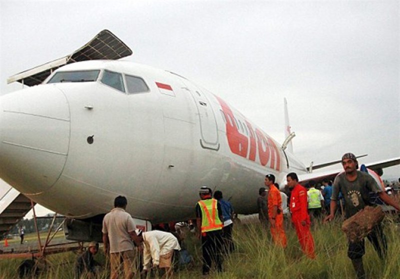 سقوط هواپیمای اندونزیایی با 188 سرنشین به دریا