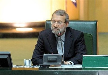 لاریجانی: رهبری مخالف بررسی CFT در مجلس نبودند