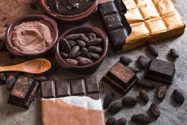 فواید و خواص شکلات تلخ که باید بدانید
