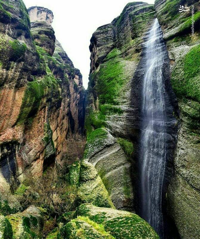 آبشار 50 متری لرستان (+عکس)