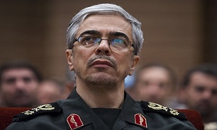 سرلشکر باقری: ملت ایران از توان دفاعی کشور ذره‌ای عقب‌نشینی نخواهد کرد