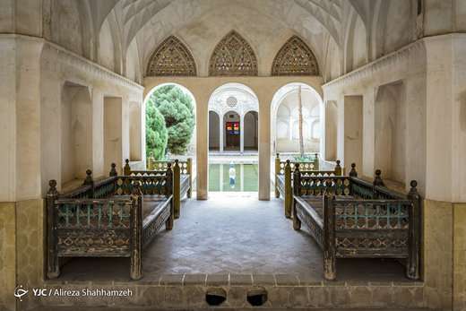 جلال و جبروت معماری ایرانی در خانه عباسیان (+عکس)