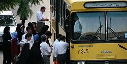 توقف فعالیت راننده اتوبوس به علت ممانعت از سوار شدن یک کارگر