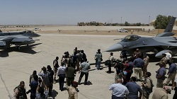 رویترز: آمریکا پیمانکاران نظامی خود را از پایگاه عراقی خارج می‌کند