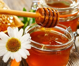 چرا عسل ماندگاری بالایی دارد؟