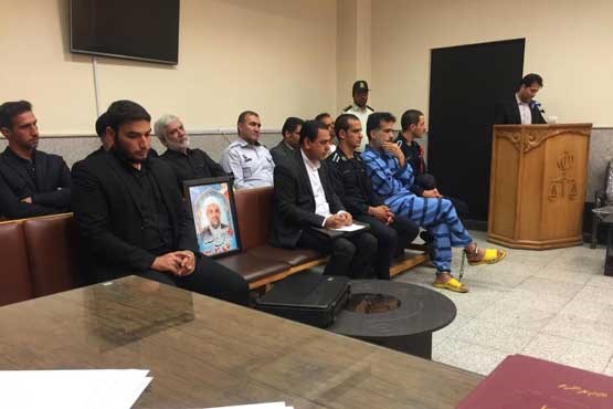 قاتل امام جمعه کازرون پای میز محاکمه نشست (+عکس)