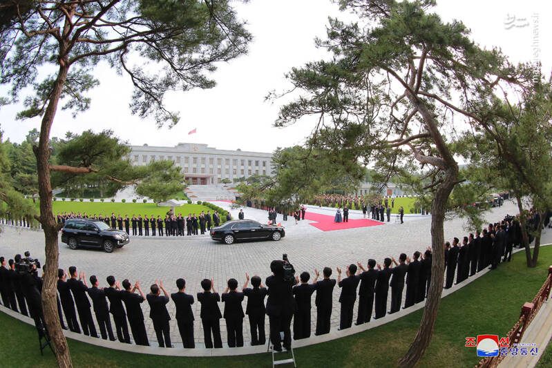 اسکورت رئیس‌جمهور چین در کره‌شمالی (+عکس)