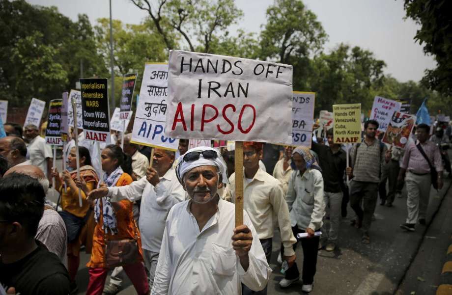 تظاهرات مردم هند در محکومیت سیاست‌های خصمانه آمریکا علیه ایران