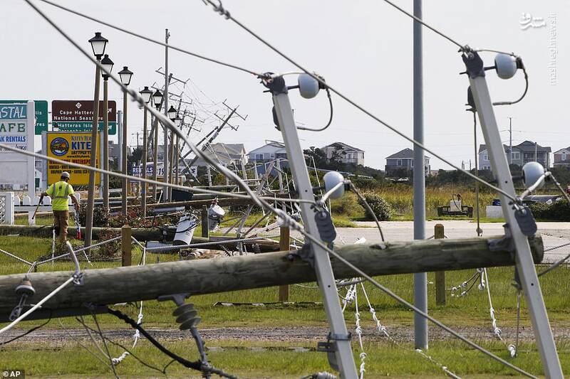 خسارت سنگین طوفان به دکل‌های برق درکارولینا (+عکس)