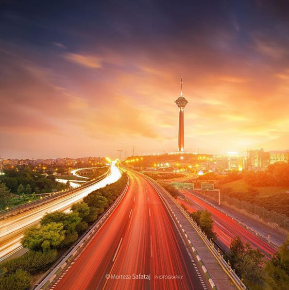 عکسی زیبا از برج میلاد تهران