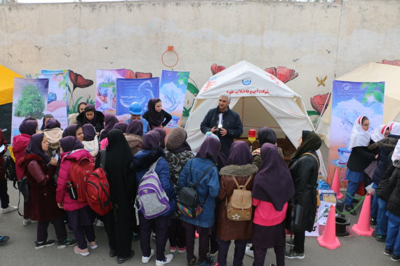 برگزاری زنگ مدیریت مصرف آب برای دانش آموزان دختر در پارک بانوان خوی