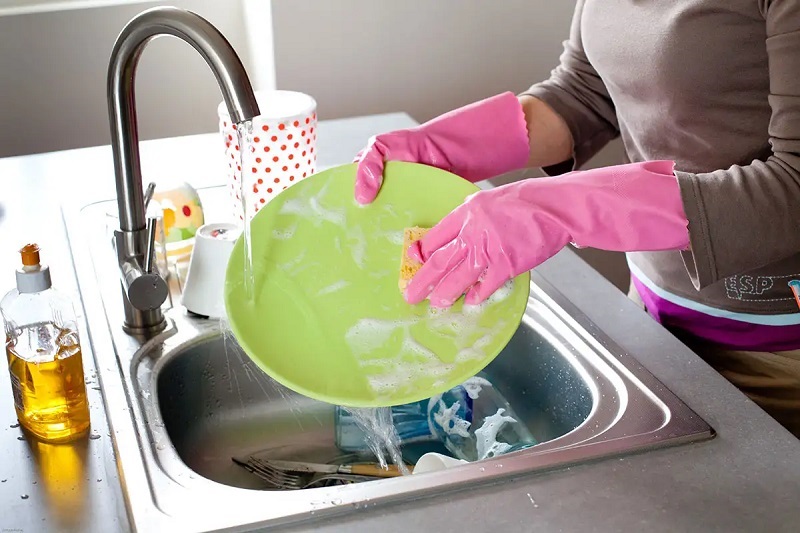 برخی تکنیک‌های ساده و بهداشتی برای ظرف شستن
