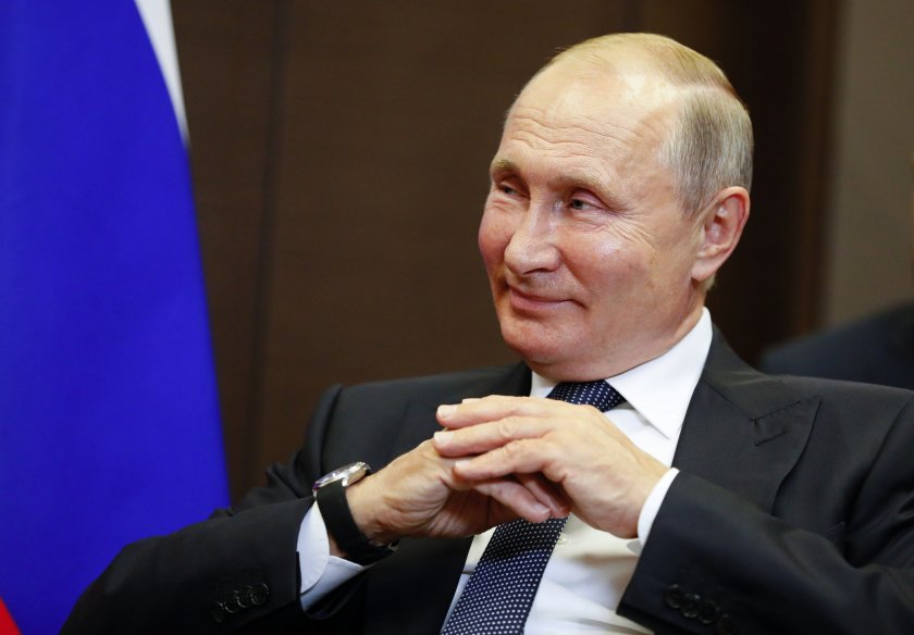 رای مثبت شرکت کنندگان در همه پرسی روسیه: پوتین تا ۲۰۳۶ در قدرت می‌ماند