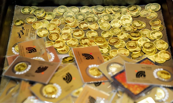 کیف حاوی 400 سکه طلا متعلق به صرافی پسرعموی مدیرعامل هفت تپه!