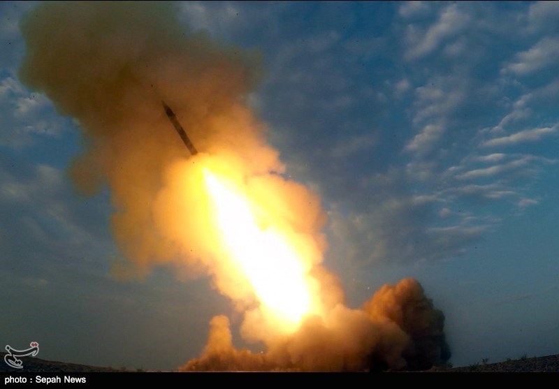 تحلیل رادیو چین از رزمایش اخیر سپاه؛ پایگاه‌های آمریکا در تیررس موشک‌های ایران هستند