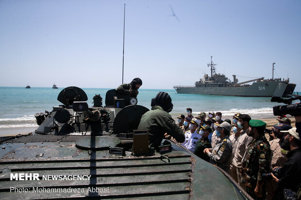 مرحله اصلی رزمایش مشترک ذوالفقار 99 ارتش در دریای عمان آغاز شد