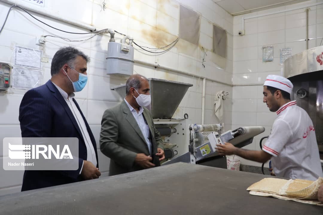 تشکیل پرونده برای 55 نانوایی متخلف در مهاباد