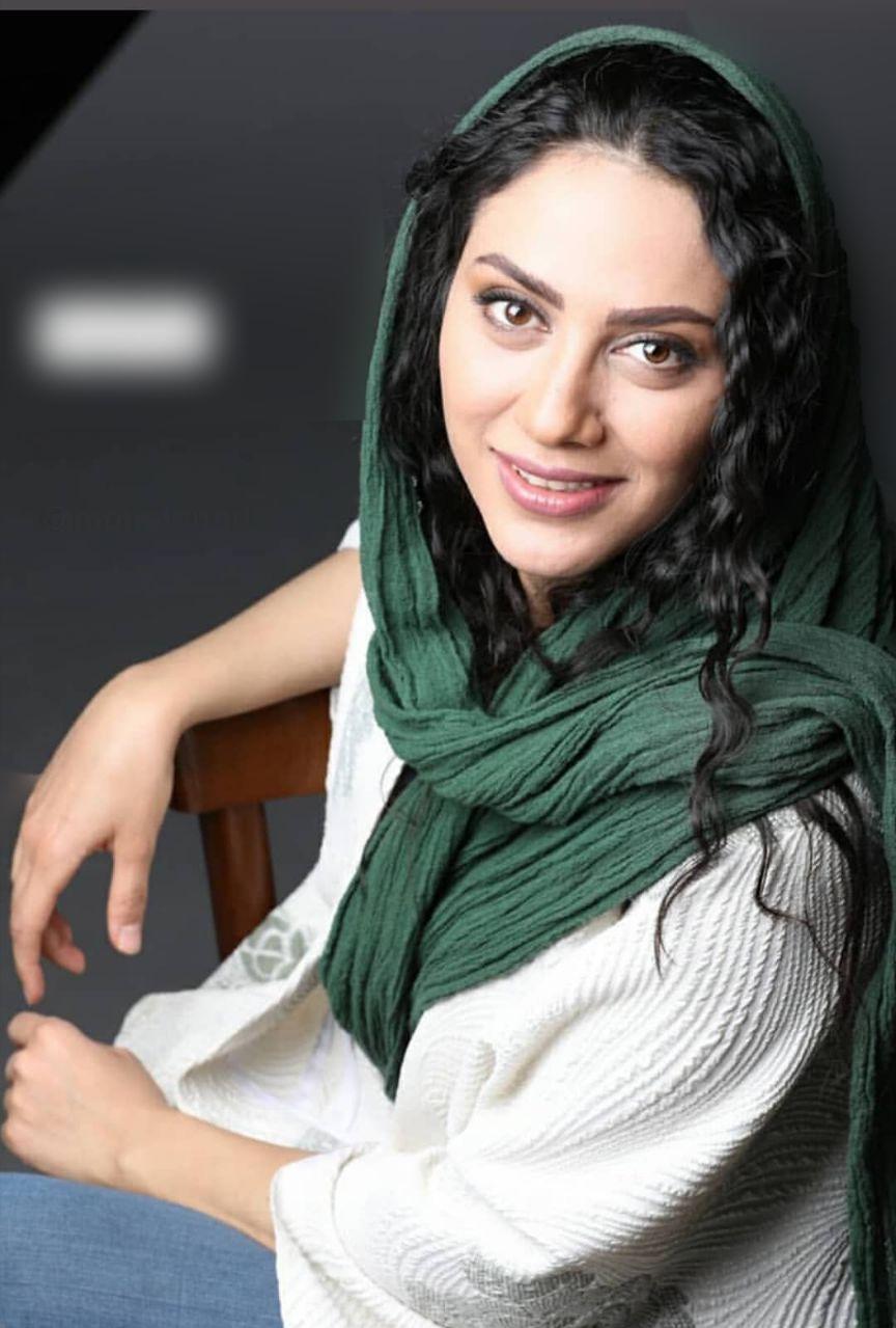 جدیدترین عکس مونا فرجاد بازیگر معروف زن