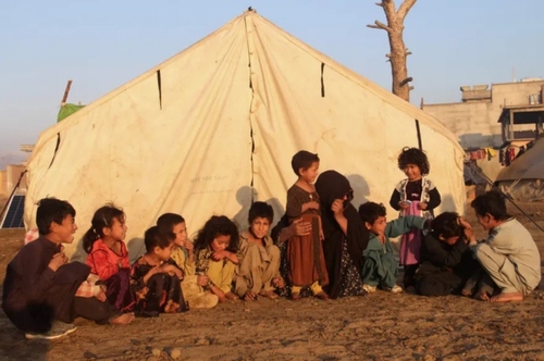 اردوگاه آوارگان جنگی در خوست افغانستان+عکس