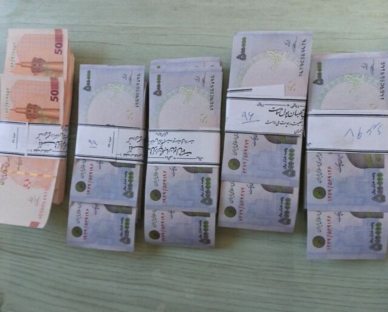 دستگیری سه برادر درپی کشف چک پول‌های تقلبی