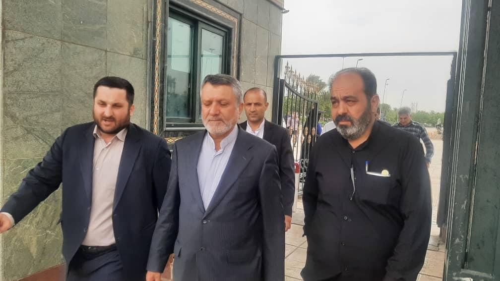 انتقاد عضو هيات مديره كانون عالي انجمن هاي صنفي كارگران از تركيب شوراي عالي رفاه و تامين اجتماعي/ ارجحيت حضور وزير كشاورزي در اين شورا بيشتر است يا نمايندگان شركاي اجتماعي؟ انتقاد عضو هيات مديره كانون عالي انجمن هاي صنفي كارگران از تركيب شوراي عالي رفاه و تامين اجتماعي/ ارجحيت حضور وزير كشاورزي در اين شورا بيشتر است يا نمايندگان شركاي اجتماعي؟