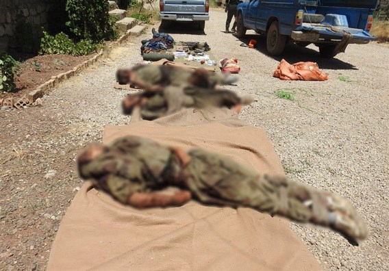 اولین تصاویر از تروریست‌های به هلاکت رسیده توسط نیروی زمینی سپاه