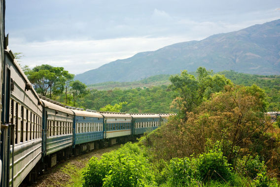 جالب ترین مسیرهای راه آهن دنیا (+عکس)