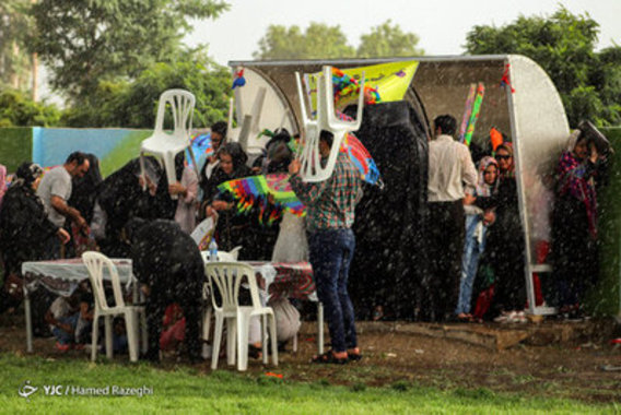 باران و رنگین‌کمان در جشنواره بادبادک‌های زنجان (+عکس)