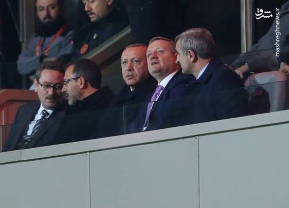 اردوغان به استادیوم فوتبال رفت (+عکس)